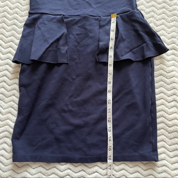 Victoria’s Secret Moda Intl’ Navy Blue Ponte Knit & Mesh Peplum Dress Sz 6 - Picture 9 of 10